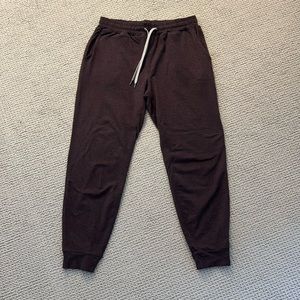 Vuori Performance Women's DreamKnit™ Joggers dark heather eggplant color